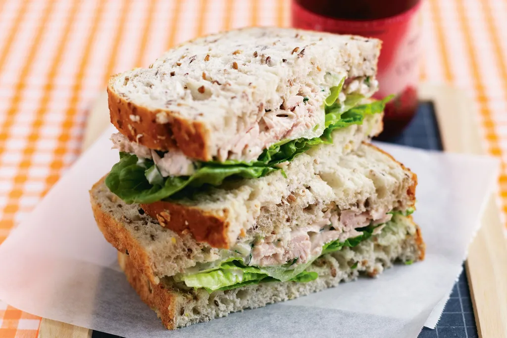 tuna-celery-mayo-sandwich-62594-1.webp